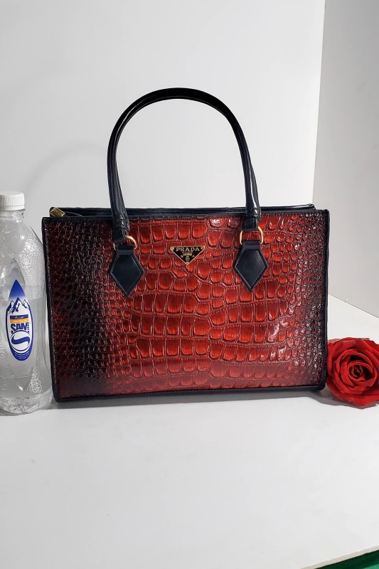 حقائب نسائية