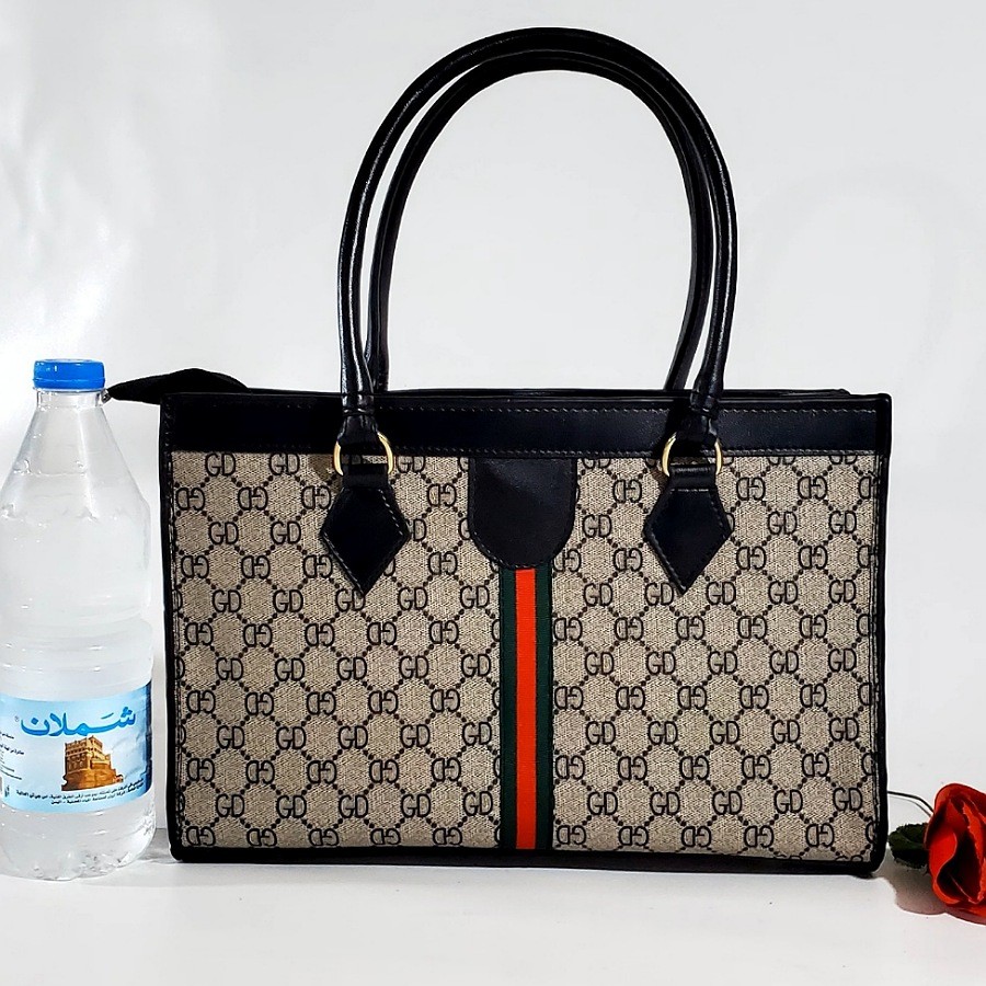 موديل جوتشي نسائي مستطيل